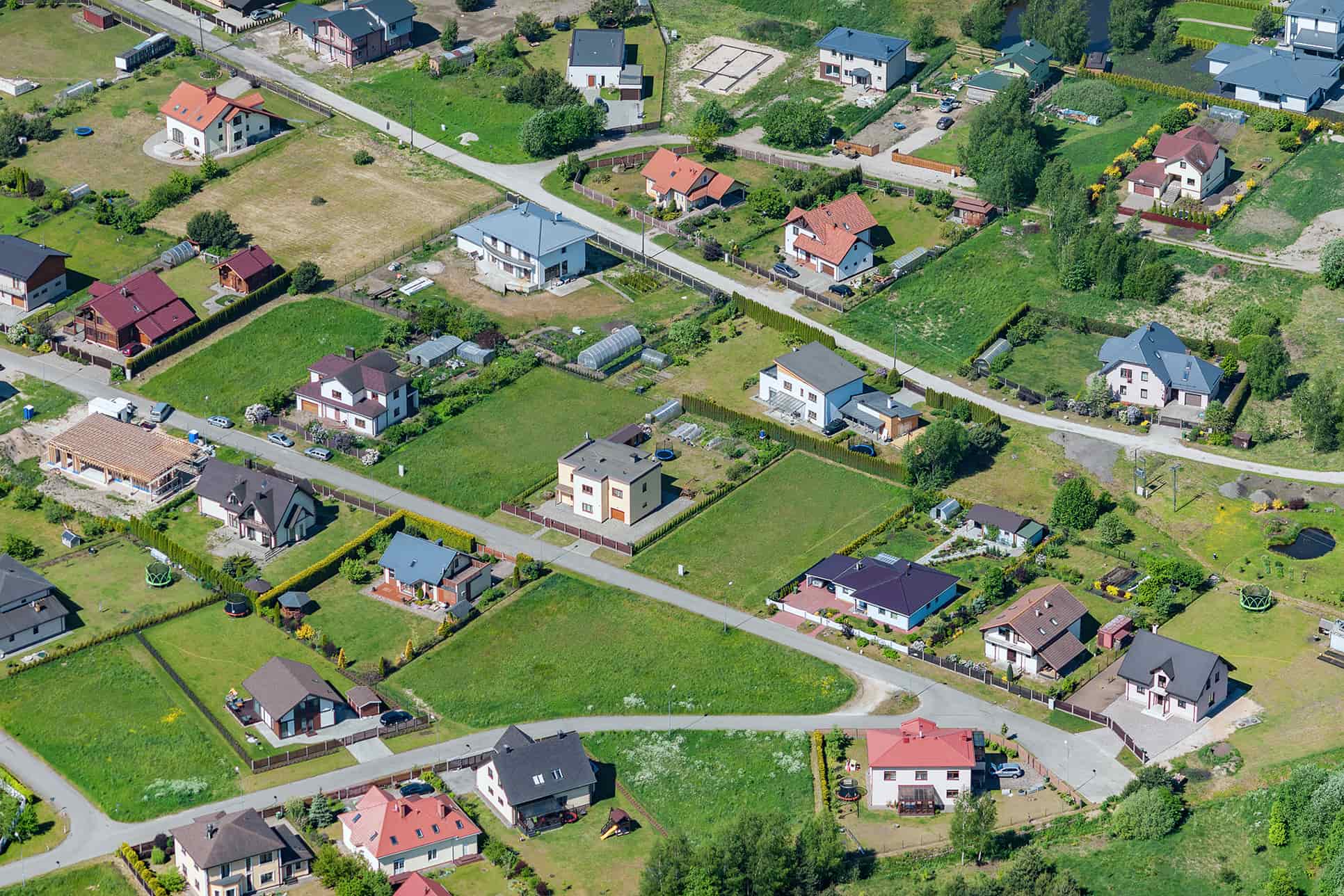 Bild aus Vogelperspektive mit vielen Grundstücken Bild aus Vogelperspektive mit vielen Grundstücken